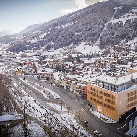 Explorer Hotel Zillertal Калтенбах Екстериор снимка